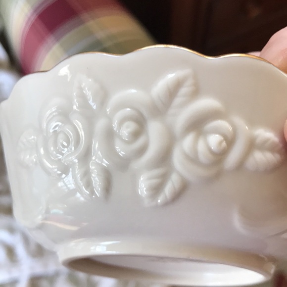 Lenox Bowl - Picture 2 of 6